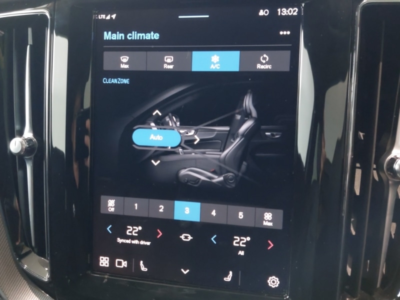 Used Volvo XC60 2024 for sale - 76381732: Photo 17