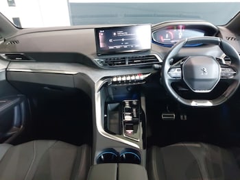Used Peugeot 5008 2023 for sale - 79356480: Photo
