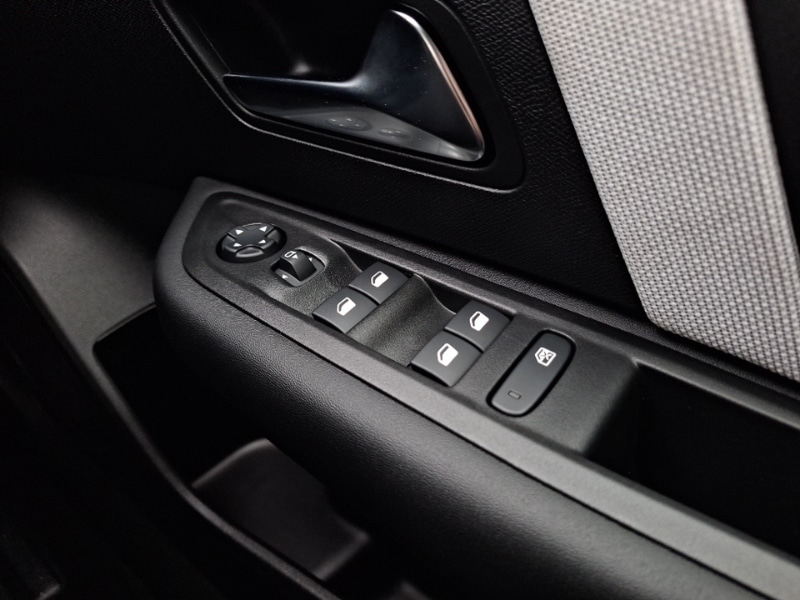 Used Citroen C4 2025 for sale - 76901940: Photo 17