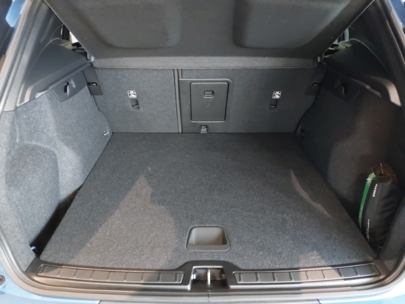 Used Volvo XC40 2022 for sale - 76053926: Photo 8