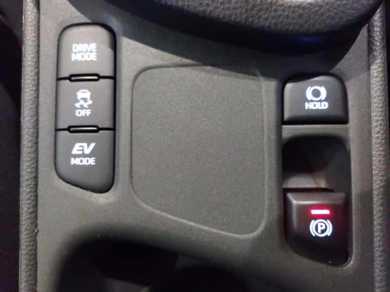 Used Toyota Yaris Cross 2023 for sale - 77852523: Photo 16