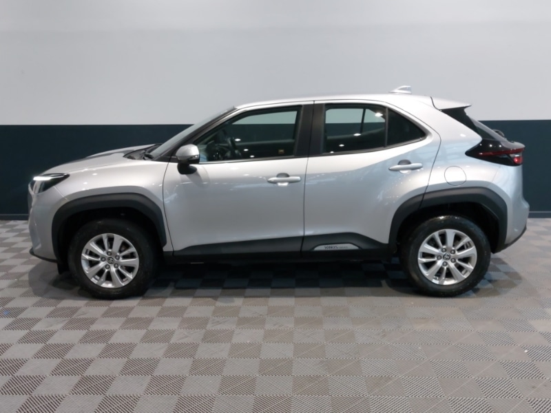 Used Toyota Yaris Cross 2023 for sale - 77852523: Photo 4