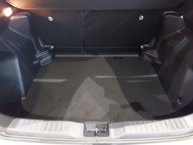 Used Toyota Yaris Cross 2023 for sale - 77852523: Photo 8