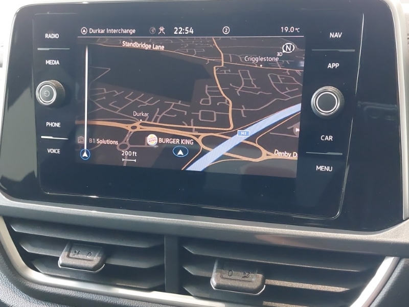 Used Volkswagen T-Roc 2022 for sale - 76885369: Photo 16