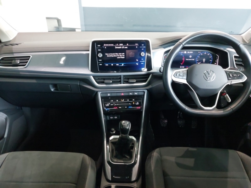 Used Volkswagen T-Roc 2022 for sale - 76885369: Photo 2