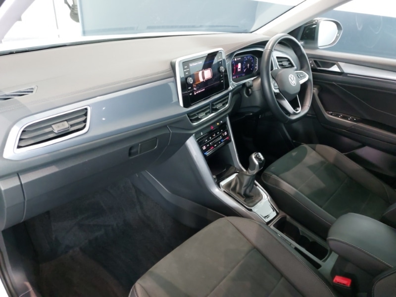 Used Volkswagen T-Roc 2022 for sale - 76885369: Photo 5