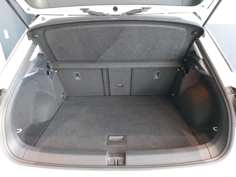 Used Volkswagen T-Roc 2022 for sale - 76885369: Photo 8