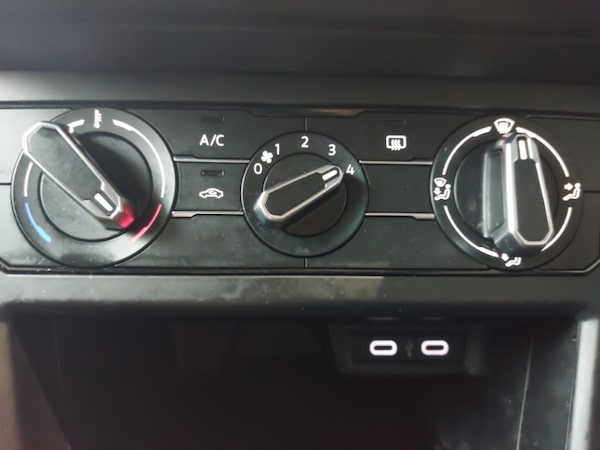 Used Volkswagen Polo 2022 for sale - 76233339: Photo 17
