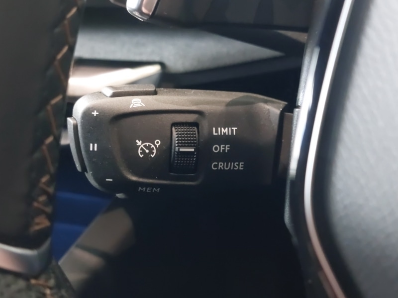 Used Peugeot 3008 2022 for sale - 76343635: Photo 15