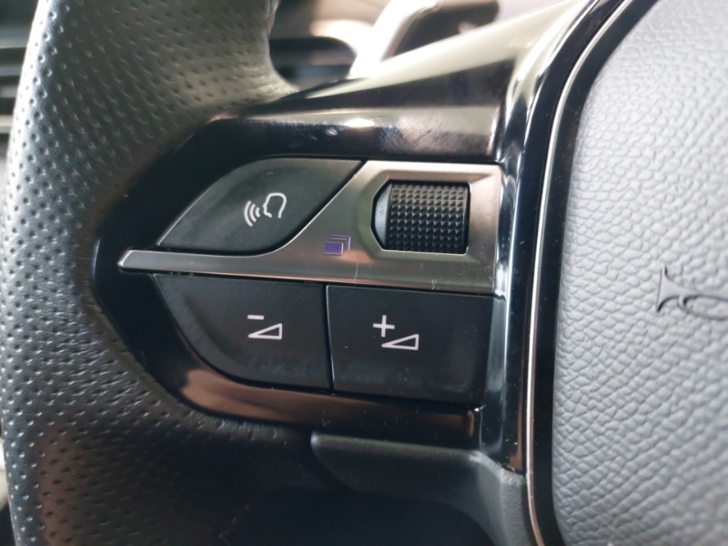 Used Peugeot 3008 2022 for sale - 76343635: Photo 16