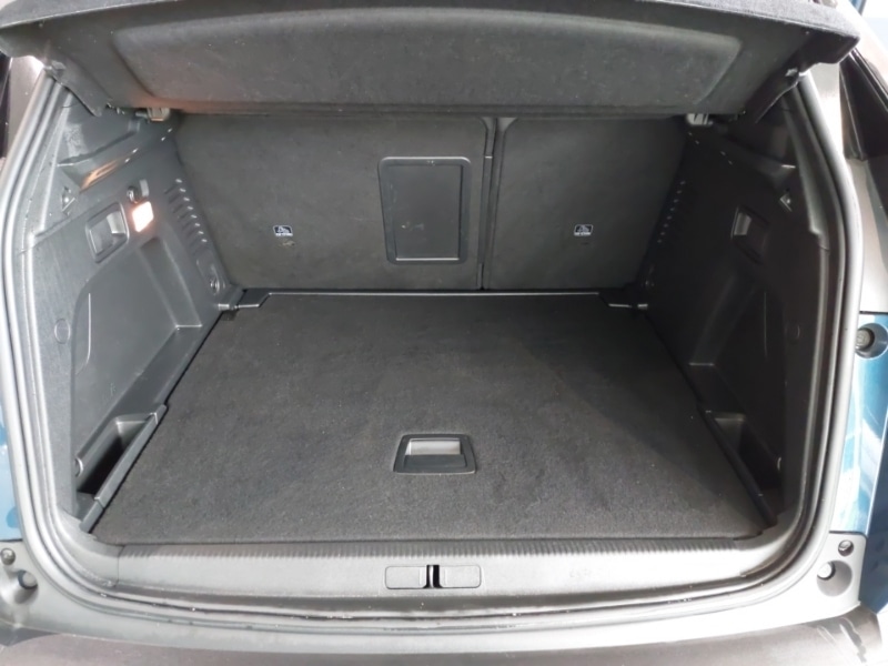 Used Peugeot 3008 2022 for sale - 76343635: Photo 8