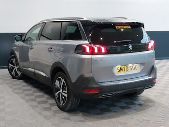 Used Peugeot 5008 2020 for sale - 77300171: Photo