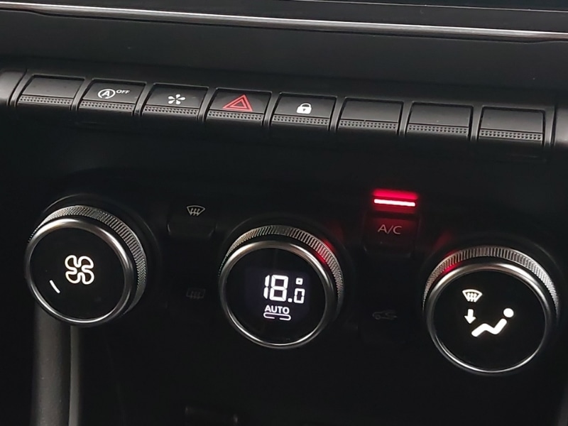 Used Renault Captur 2021 for sale - 77756189: Photo 15