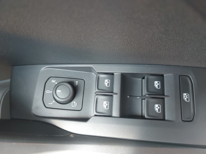 Used Volkswagen T-Cross 2024 for sale - 76779948: Photo 15