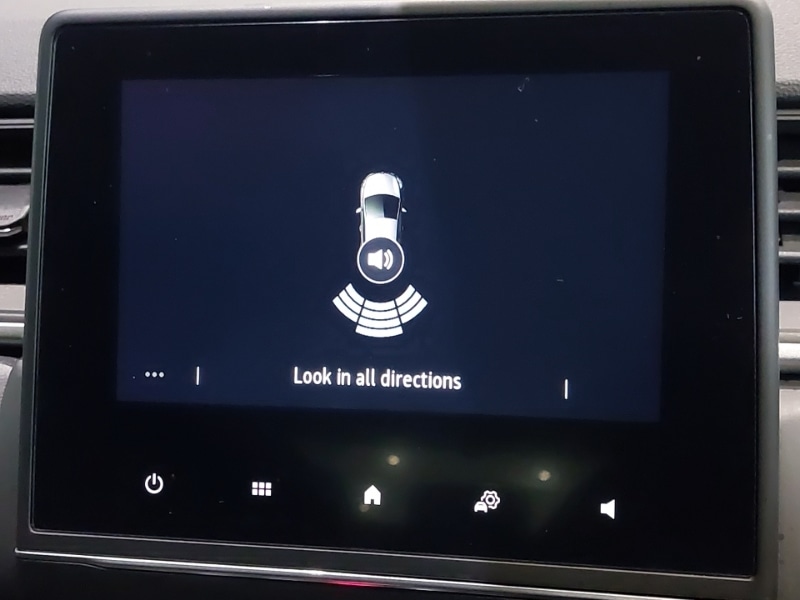 Used Renault Captur 2022 for sale - 77024785: Photo 11