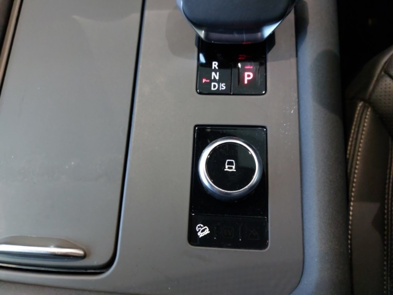 Used Land Rover Discovery 2022 for sale - 77126529: Photo 16