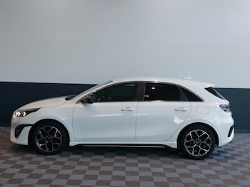 Used Kia Ceed 2024 for sale - 78994682: Photo