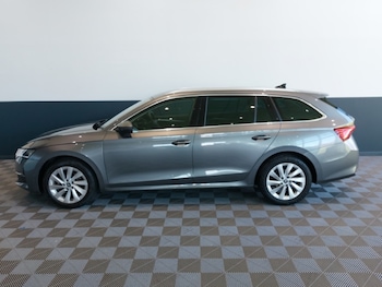 Used Skoda Octavia 2025 for sale - 78274596: Photo