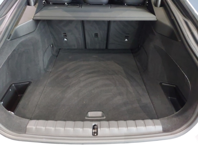 Used BMW i4 2022 for sale - 77717022: Photo 8