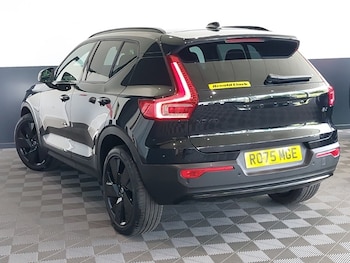 Used Volvo XC40 2025 for sale - 78928566: Photo