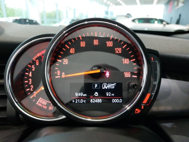 Used MINI Convertible 2019 for sale - 76713700: Photo 13