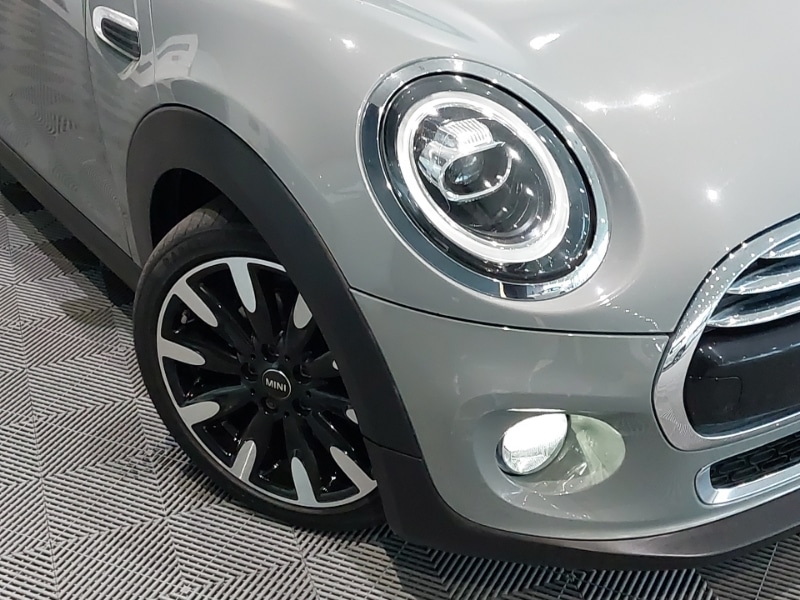 Used MINI Convertible 2019 for sale - 76713700: Photo 9
