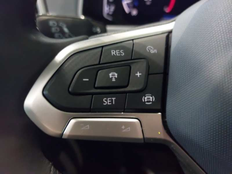 Used Volkswagen T-Roc 2023 for sale - 77610792: Photo 14