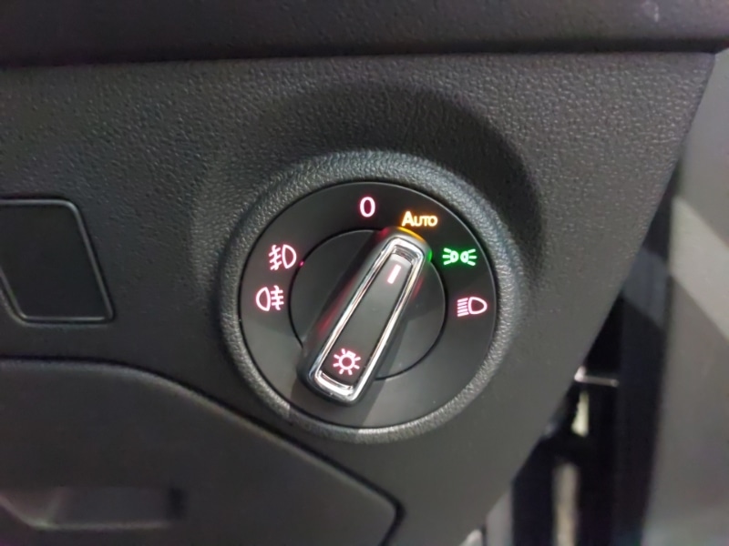 Used SEAT Leon 2019 for sale - 77008740: Photo 19