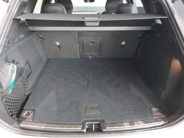 Used Volvo XC60 2024 for sale - 76183714: Photo 8