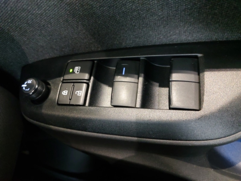 Used Toyota Yaris Cross 2021 for sale - 76199152: Photo 19