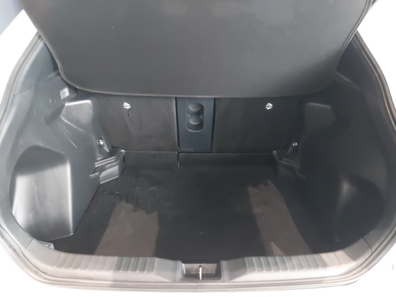 Used Toyota Yaris Cross 2021 for sale - 76199152: Photo 8