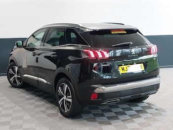 Used Peugeot 3008 2022 for sale - 76951936: Photo