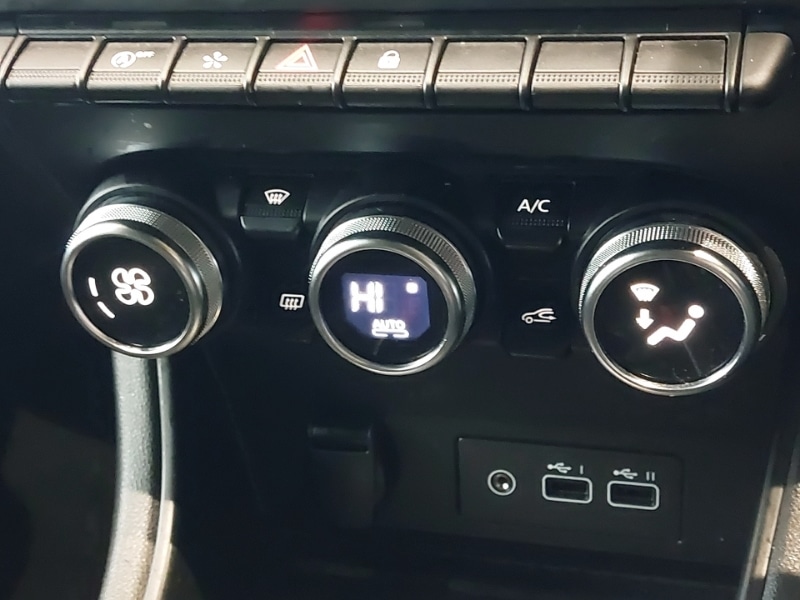 Used Renault Captur 2024 for sale - 77644865: Photo 17