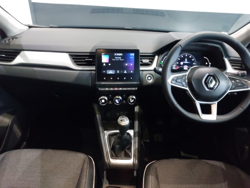 Used Renault Captur 2024 for sale - 77644865: Photo 2