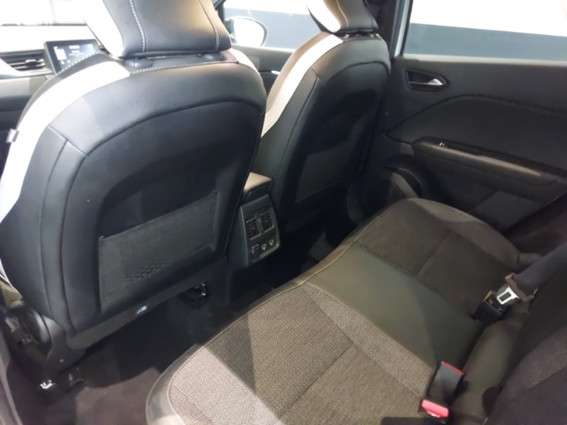 Used Renault Captur 2024 for sale - 77644865: Photo 6