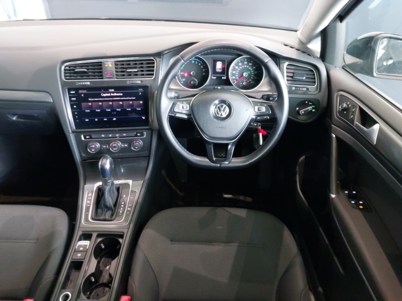 Used Volkswagen Golf 2018 for sale - 78057392: Photo 7