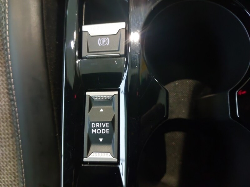 Used Peugeot 2008 2024 for sale - 77004729: Photo 16