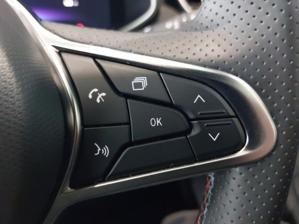Used Renault Clio 2024 for sale - 76233371: Photo 15