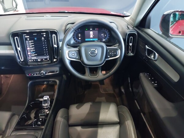 Used Volvo XC40 2024 for sale - 75750895: Photo 7