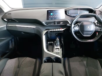 Used Peugeot 3008 2018 for sale - 79356476: Photo