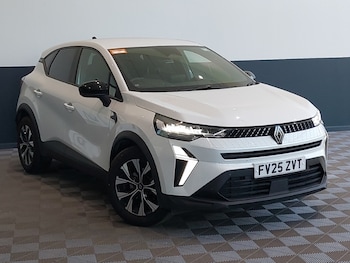 Used Renault Captur 2025 for sale - 79203903: Photo