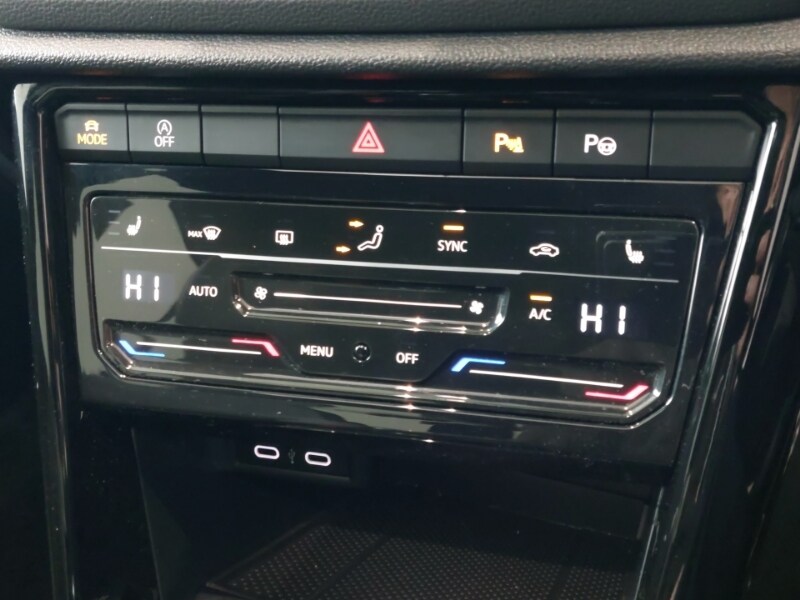 Used Volkswagen T-Roc 2022 for sale - 77761256: Photo 17