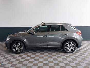 Used Volkswagen T-Roc 2022 for sale - 77761256: Photo