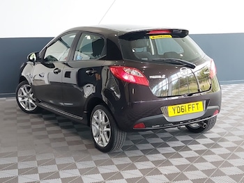 Used Mazda Mazda2 2011 for sale - 79207909: Photo