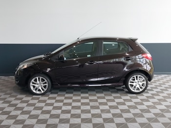 Used Mazda Mazda2 2011 for sale - 79207909: Photo