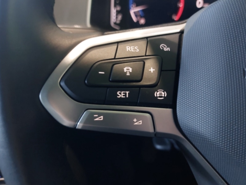 Used Volkswagen T-Roc 2023 for sale - 78151704: Photo 14