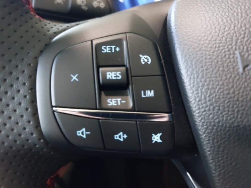 Used Ford Kuga 2022 for sale - 77223600: Photo 15