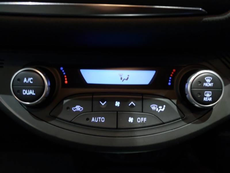 Used Toyota Yaris 2018 for sale - 77126506: Photo 15