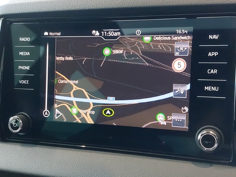 Used Skoda Karoq 2024 for sale - 75976835: Photo 19