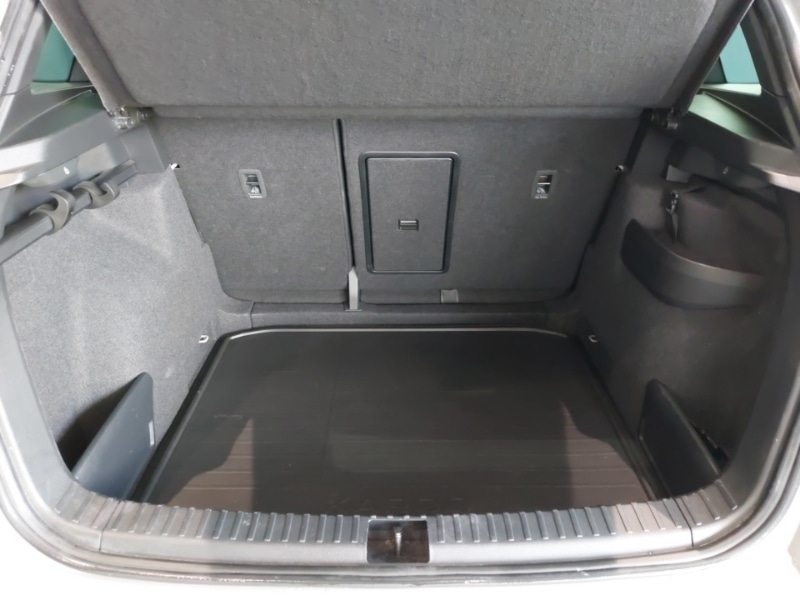 Used Skoda Karoq 2024 for sale - 75976835: Photo 8